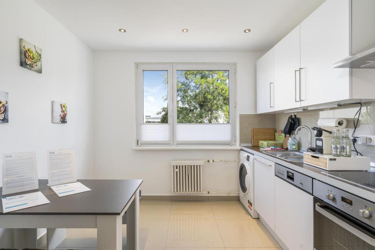 Free Living - Jungle Design Apartments, Zentrum, Parkplatz, Kueche, Wlan Wolfsburg Exterior photo