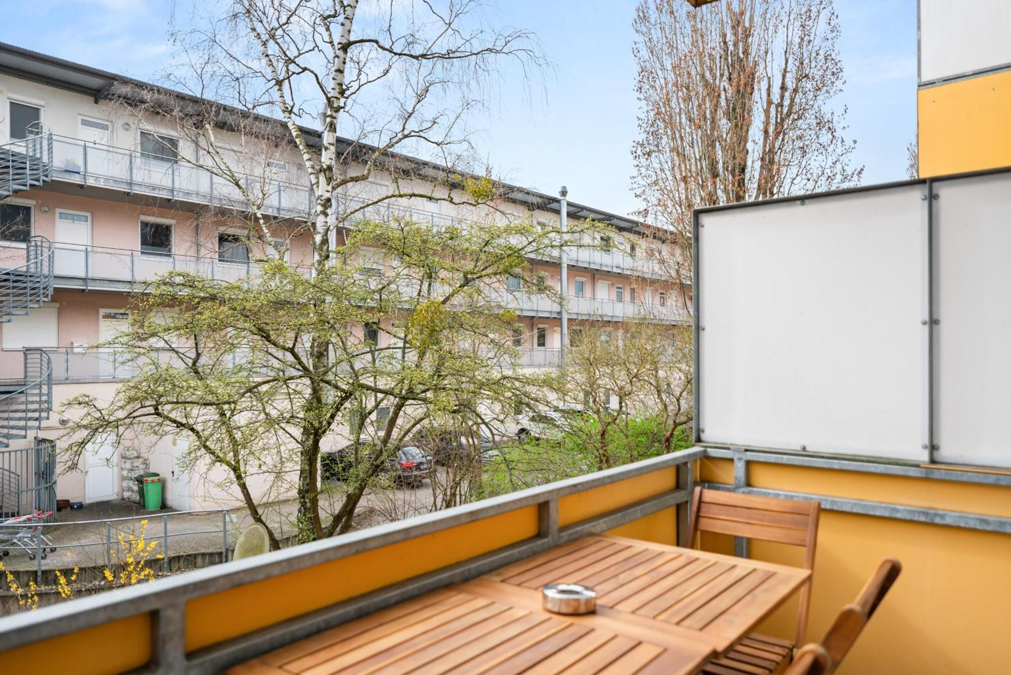 Free Living - Jungle Design Apartments, Zentrum, Parkplatz, Kueche, Wlan Wolfsburg Exterior photo